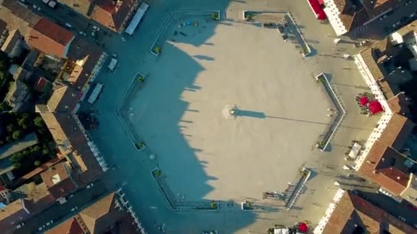 Aerial top down view time lapse of the very center of Palmanova town, Italy — Stock Video