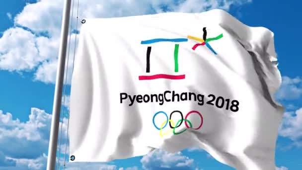 Acenando bandeira com o logotipo dos Jogos Olímpicos de Inverno de 2018 contra nuvens e céu. Animação editorial 4K — Vídeo de Stock