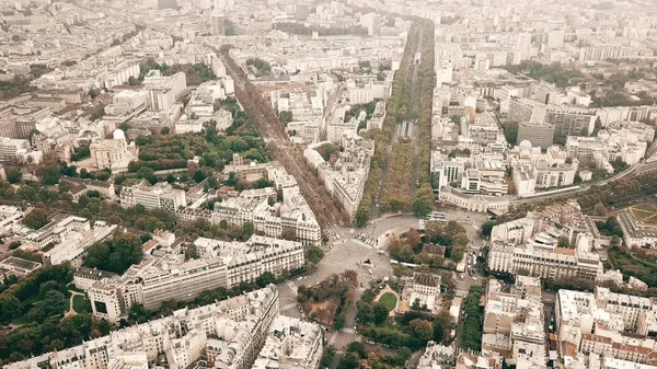 Foto aérea de Catacumbas de París, vías del metro y paisaje urbano, Francia — Foto de Stock