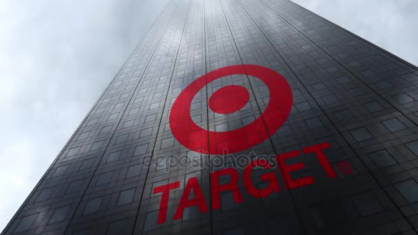 Logotipo da Target Corporation numa fachada de arranha-céus a reflectir nuvens, lapso de tempo. Renderização 3D editorial — Vídeo de Stock