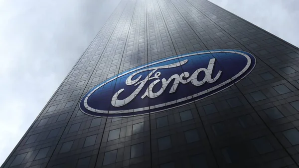 Η Ford Motor Company λογότυπο στην πρόσοψη ουρανοξύστης αντανακλώντας σύννεφα. Συντακτική 3d rendering — Φωτογραφία Αρχείου