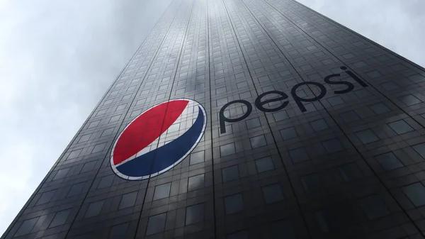 Logo Pepsi pada fasad pencakar langit mencerminkan awan. Perenderan 3D Editorial — Stok Foto