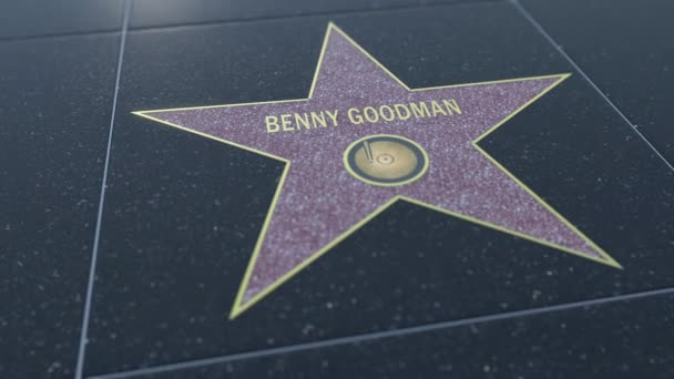 Hollywood Walk of Fame estrela com inscrição BENNY GOODMAN. Clipe editorial — Vídeo de Stock