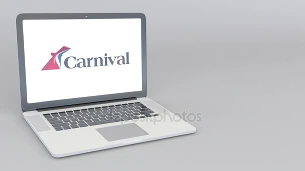 Ανοίγματος και κλεισίματος το laptop με το λογότυπο της Carnival Cruise Line. 4 k σύνταξης κινούμενα σχέδια — Αρχείο Βίντεο