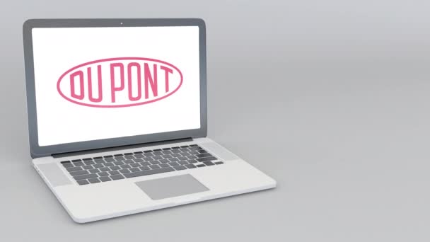 Ανοίγματος και κλεισίματος το laptop με το λογότυπο της Dupont. 4 k σύνταξης κινούμενα σχέδια — Αρχείο Βίντεο