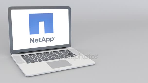 Nyitó és záró laptop Netapp logóval. 4 k szerkesztői animáció — Stock videók