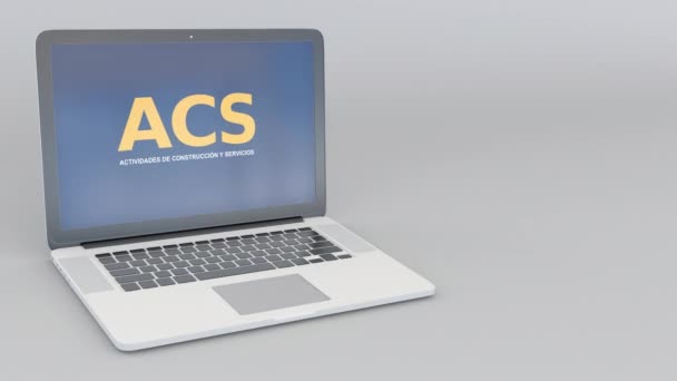Açılış ve kapanış Acs Actividades de Construccion y Servicios logosu ile dizüstü bilgisayar. 4 k editoryal animasyon — Stok video