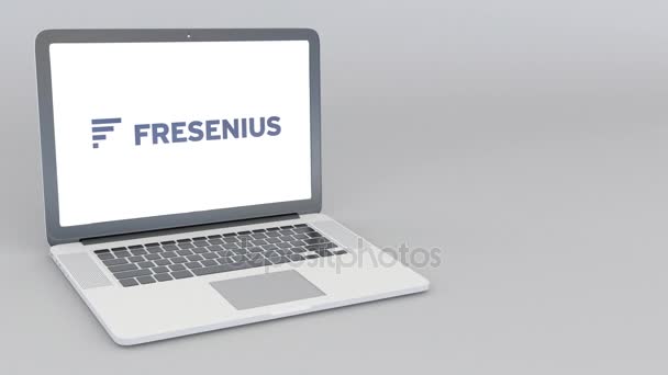 Açılış ve kapanış Fresenius grup logosu ile dizüstü bilgisayar. 4 k editoryal animasyon — Stok video