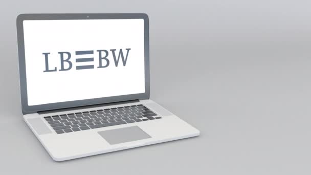 Openen en sluiten van laptop met Landesbank Baden-Wurttemberg Lbbw logo. 4 k redactionele animatie — Stockvideo