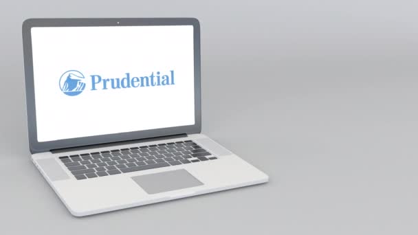 Portátil de apertura y cierre con logotipo Prudential Financial. Animación editorial 4K — Vídeos de Stock