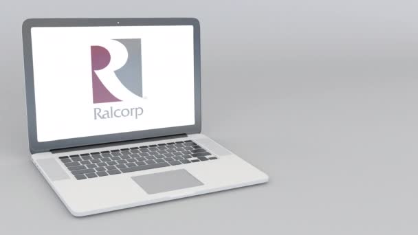 Відкриття та закриття ноутбук з логотипом Ralcorp. 4 к редакційної анімації — стокове відео