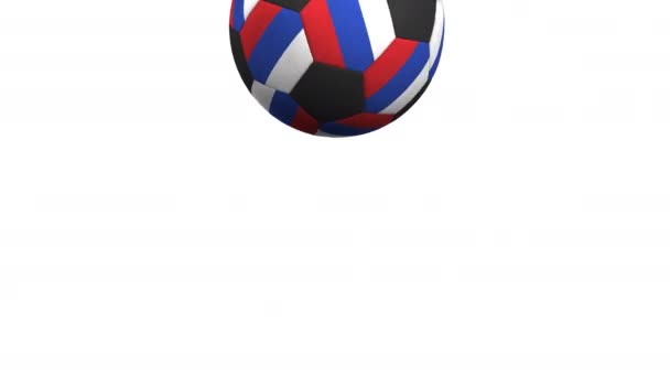 Bola de futebol com bandeiras da Rússia. Alpha matte para fácil mudança de fundo — Vídeo de Stock