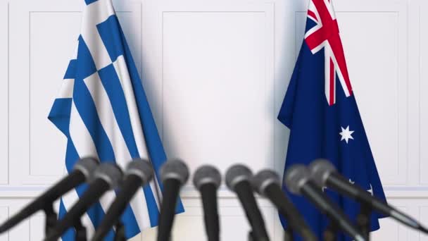 Drapeaux de la Grèce et de l'Australie lors d'une réunion internationale ou conférence de presse — Video