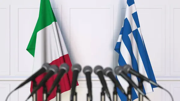 国際会議や会議でイタリアとギリシャのフラグです。3 d レンダリング — ストック写真