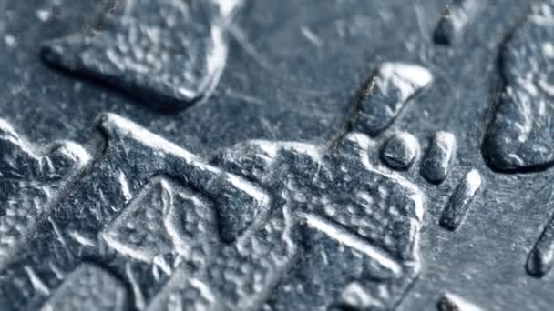 Minted EU letters on Euro coin (en inglés). Super macro disparo — Vídeo de stock