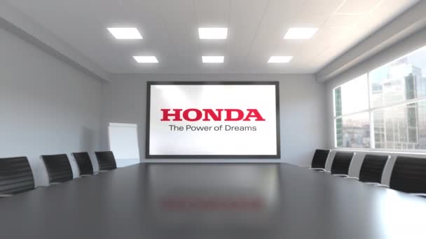 Logo Honda sullo schermo in una sala riunioni. Animazione editoriale 3D — Video Stock