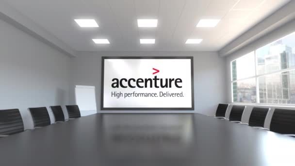 Logotipo de Accenture en la pantalla de una sala de reuniones. Animación Editorial 3D — Vídeo de stock