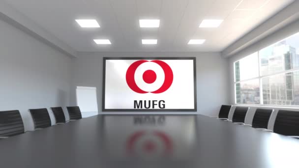 Логотип MUFG на экране в конференц-зале. Редакционная 3D анимация — стоковое видео