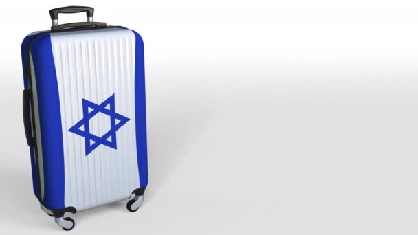 旅行者手提箱以以色列国旗为特色。以色列旅游概念动画, 空格为题注 — 图库视频影像