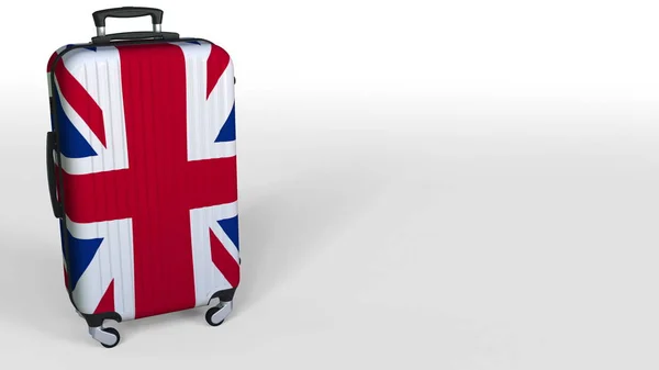 Reisekoffer mit britischer Flagge. britisches touristisches 3D-Rendering, Leerraum für Bildunterschriften — Stockfoto