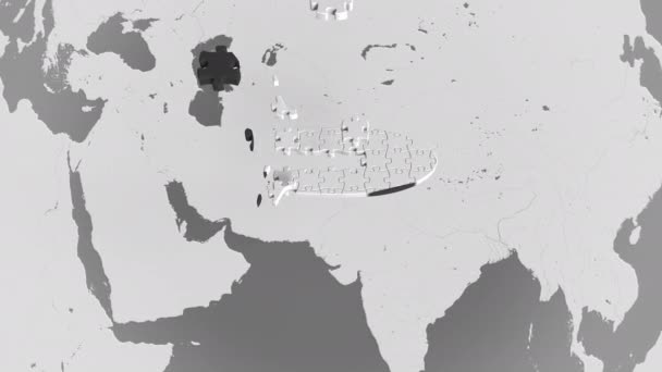 Пазл самолета с флагом Объединенных Арабских Эмиратов против карты мира. Концептуальная 3D анимация туризма ОАЭ — стоковое видео