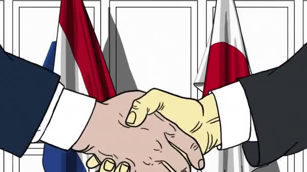 Empresarios o políticos estrechando las manos contra las banderas de Holanda y Japón. Animación de dibujos animados relacionados con reuniones o cooperación — Vídeo de stock