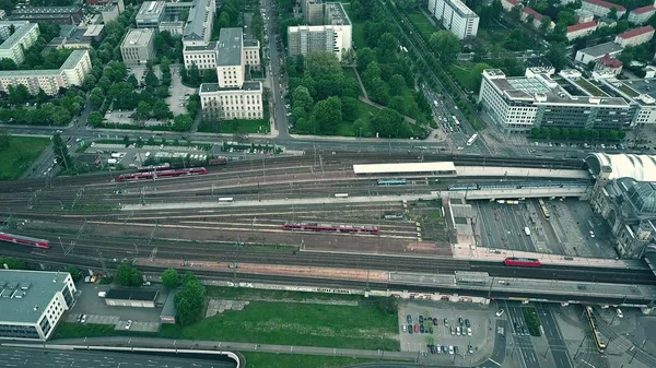 複数の鉄道のショットの空中ショット トラック ドイツ ドレスデン駅付近 — ストック写真