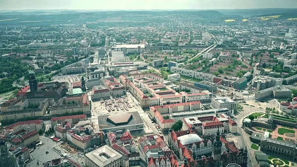 Vista aérea de alta altitude da parte histórica de Dresden, Alemanha — Fotografia de Stock