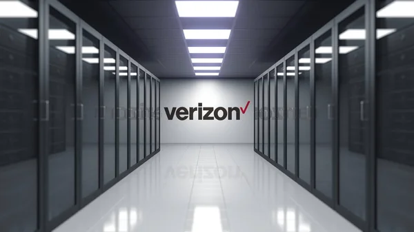Verizon communications logo an der Wand des Serverraums. redaktionelles 3D-Rendering — Stockfoto