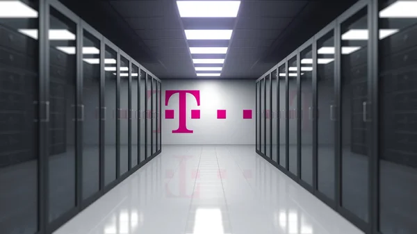 T-Mobile logotipo na parede da sala do servidor. Renderização 3D editorial — Fotografia de Stock