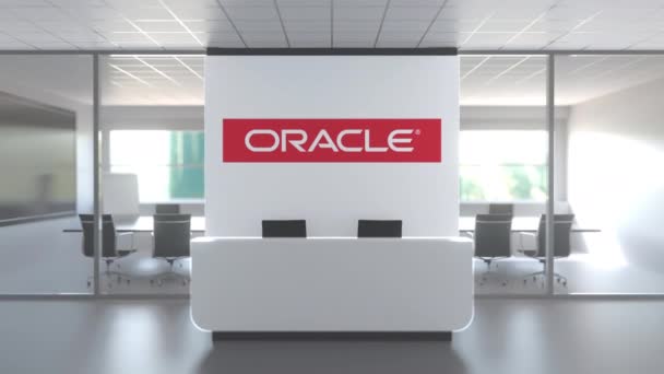 Logo de ORACLE em uma parede no escritório moderno, animação 3D conceitual editorial — Vídeo de Stock