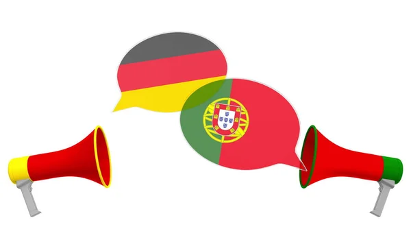Portekiz ve Almanya bayraklı konuşma baloncukları. Kültürler arası diyalog veya 3D sunumuyla ilgili uluslararası görüşmeler — Stok fotoğraf
