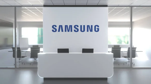 Logotipo de SAMSUNG em uma parede no escritório moderno, editorial conceitual renderização 3D — Fotografia de Stock