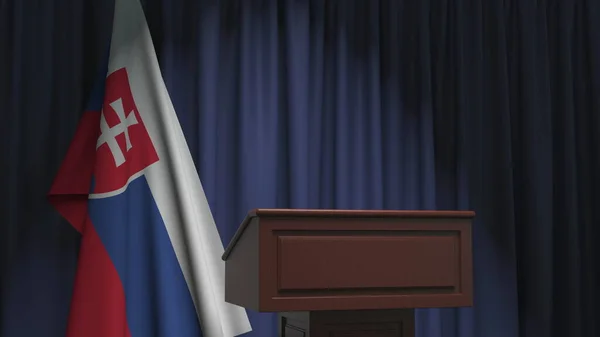 Bandiera nazionale della Slovacchia e tribuna del podio degli oratori. Manifestazione politica o dichiarazione relativa al rendering concettuale 3D — Foto Stock