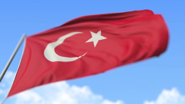 Ondeando la bandera nacional de Turquía, vista de bajo ángulo. Animación Loopable realista en cámara lenta 3D — Vídeo de stock