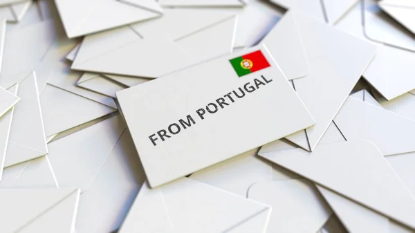 Koperta z pieczątką z Portugalii wśród innych kopert. Poczta międzynarodowa związane koncepcyjne 3d renderowania — Zdjęcie stockowe