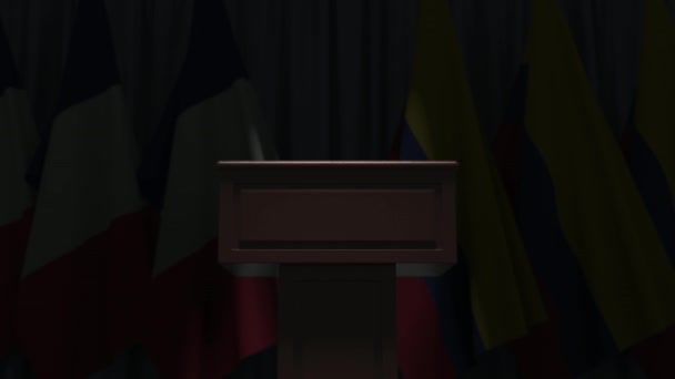 Flaggor av Frankrike och Colombia och högtalarpodiet tribun. Politisk händelse eller förhandlingar med anknytning till konceptuell 3D-animation — Stockvideo