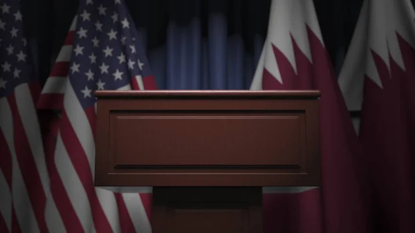 Row of flagi Kataru i USA i trybuny prelegentów, konceptualny 3d renderowania — Zdjęcie stockowe