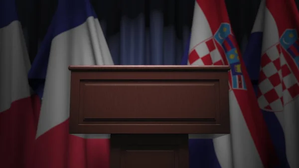 Fila de bandeiras da Croácia e França e tribuno orador, renderização 3D conceitual — Fotografia de Stock