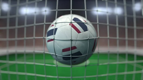 경기장 이 흐릿 해 지는 것에 대항하여 타이의 깃발로 축구를 하는 것입니다. 3D 렌더링 — 스톡 사진