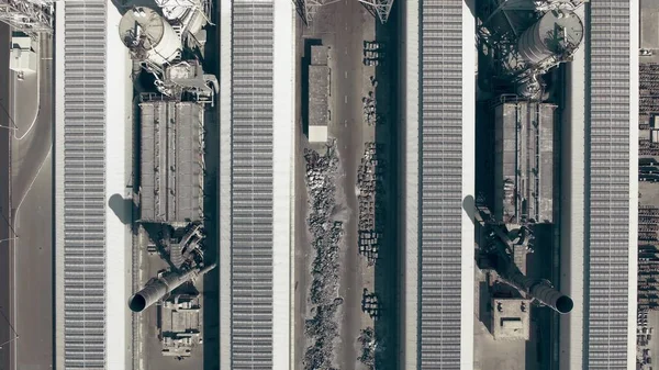 Aerial top down shot of a modern aluminium production plant — Stock Photo, Image