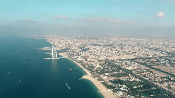 Widok z lotu ptaka na Dubaj Śródmieście i wybrzeże, Uae — Zdjęcie stockowe