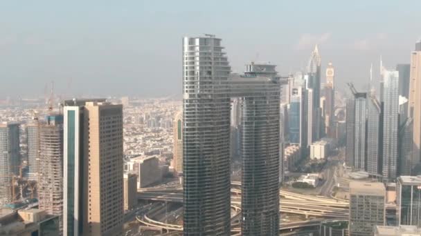 DUBAI, UNITED ARAB EMIRATES - DECEMBER 30, 2019. Aerial view of the Address Sky View Hotel — 비디오