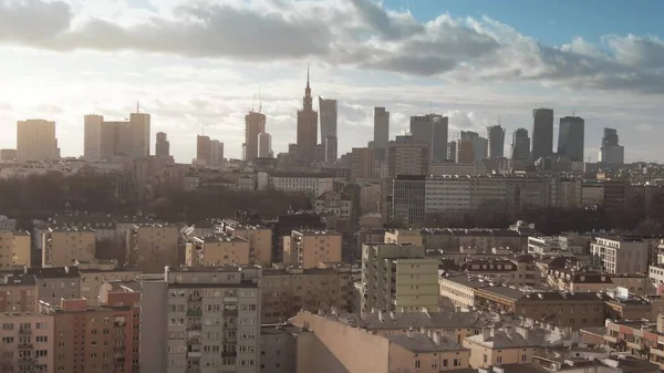 Vista aérea del paisaje urbano de Varsovia, Polonia — Foto de Stock