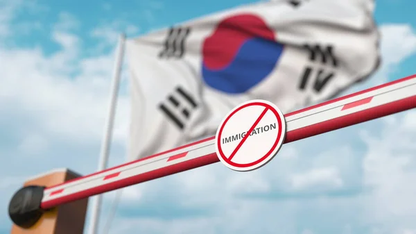 Zavřená brána s imigrační značkou na pozadí korejské vlajky. Omezené překračování hranic nebo zákaz přistěhovalectví v Jižní Koreji. 3D vykreslování — Stock fotografie