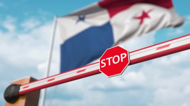 Barrièrepoort wordt geopend met de vlag van Panama als achtergrond. Panamees Vrije toegang of opheffing van een verbod — Stockvideo