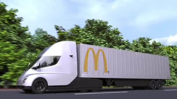 Elektryczny naczepa z logo Mcdonalds na boku. Edytorska pętla animacji 3D — Wideo stockowe