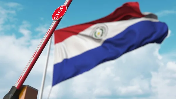 Барьерные ворота открываются с флагом Парагвая в качестве фона. Парагвай Свободный въезд или снятие запрета. 3D рендеринг — стоковое фото