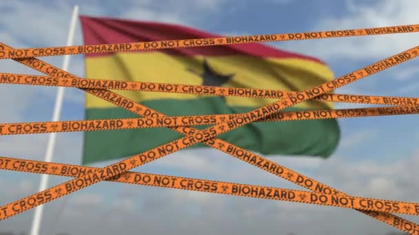 Линии ограничения биологической опасности против флага Ганы. Ограниченный въезд или карантин в Гане. Концептуальная петля 3D анимации — стоковое видео
