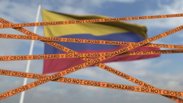 Kolombiya bayrağının arka planındaki biyolojik tehlike bantlarını geçmeyin. Sınırlı giriş ya da Kolombiya 'da karantina. Kavramsal döngü 3 boyutlu canlandırma — Stok video
